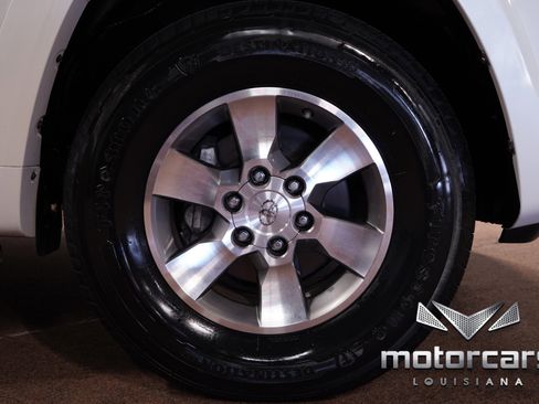 Used 2012 Toyota 4Runner SR5 image 19