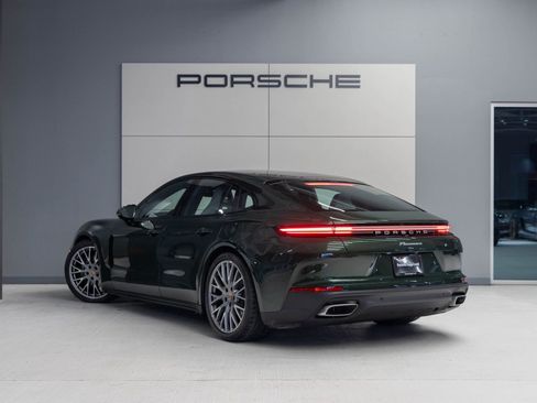 Certified 2026 Porsche Panamera RWD image 3