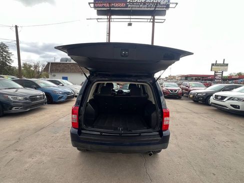 Used 2016 Jeep Patriot High Altitude AWD/4WD image 7
