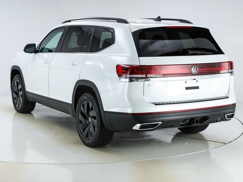 New 2026 Volkswagen Atlas SE FWD image 7