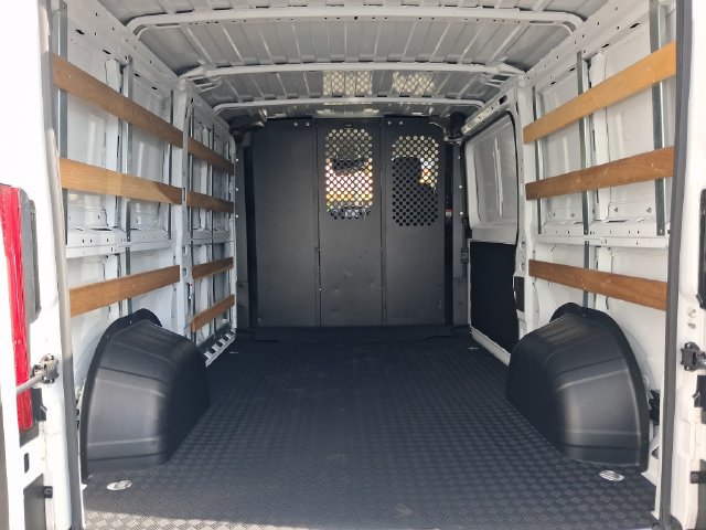 Used 2025 RAM ProMaster 2500 w/ U-Haul Equipment Group FWD image 6