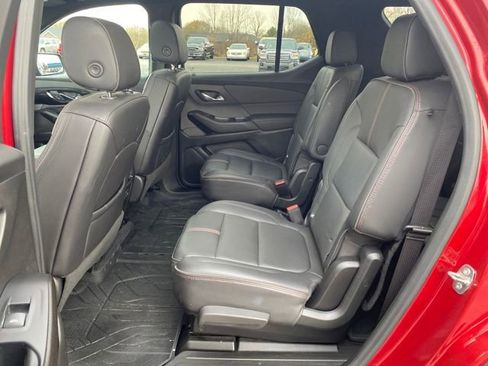 Certified 2022 Chevrolet Traverse RS w/ LPO, Floor Liner Package image 22