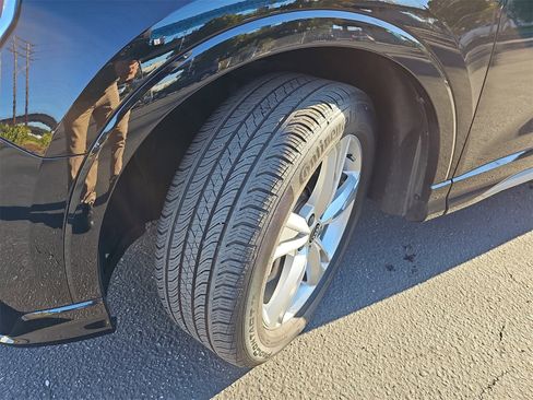 Used 2022 Audi Q3 2.0T Premium Plus w/ Premium Plus Package image 34