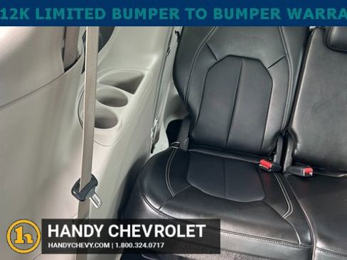 Used 2024 Chrysler Pacifica Touring-L image 53