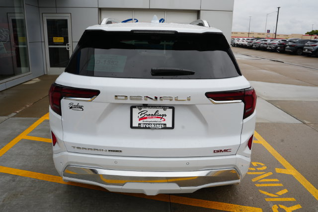 New 2027 GMC Terrain Denali AWD/4WD image 36