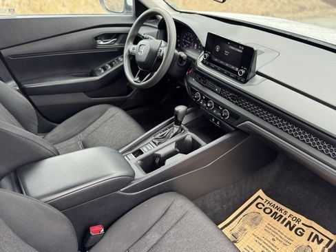 Used 2023 Honda Accord LX image 18