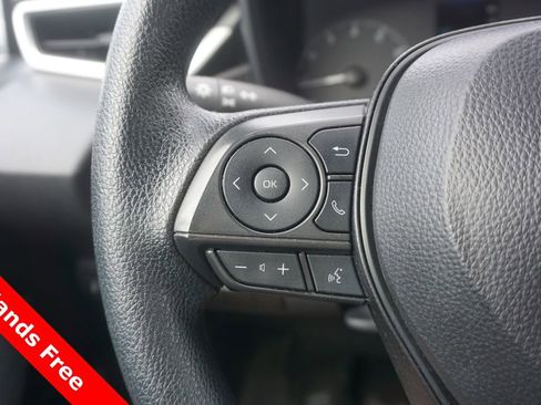 Used 2024 Toyota Corolla LE FWD image 4