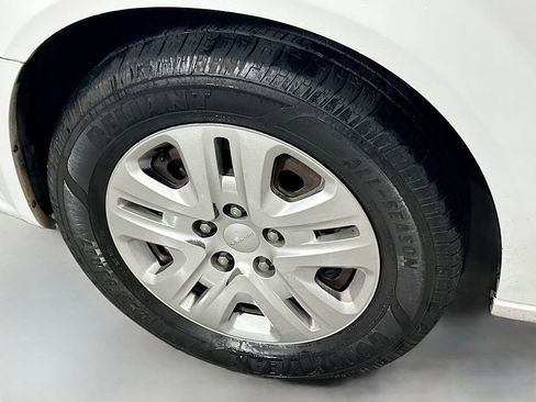 Used 2014 Dodge Grand Caravan SE w/ Quick Order Package 29E SE FWD image 30