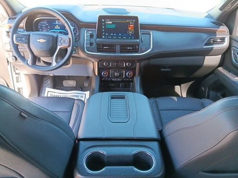 Used 2023 Chevrolet Tahoe High Country image 11