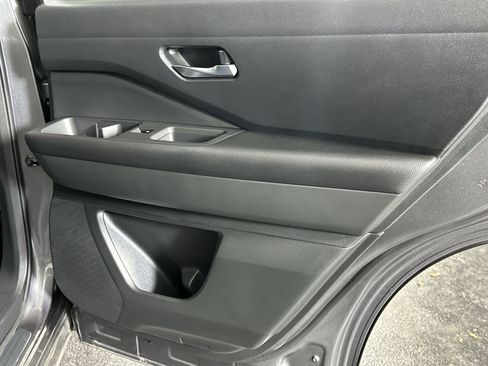 Certified 2022 Nissan Pathfinder S image 35