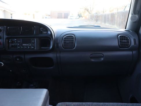 Used 2001 Dodge Ram 2500 Truck ST image 17