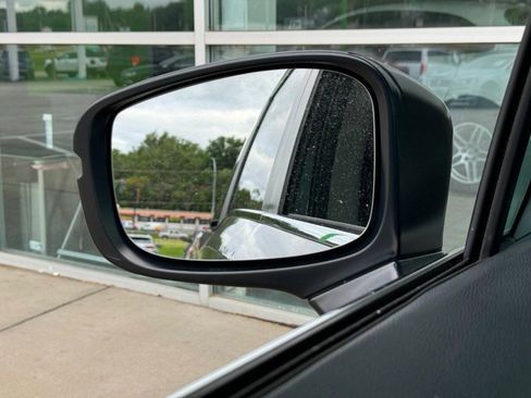 Used 2019 Honda Odyssey EX image 24