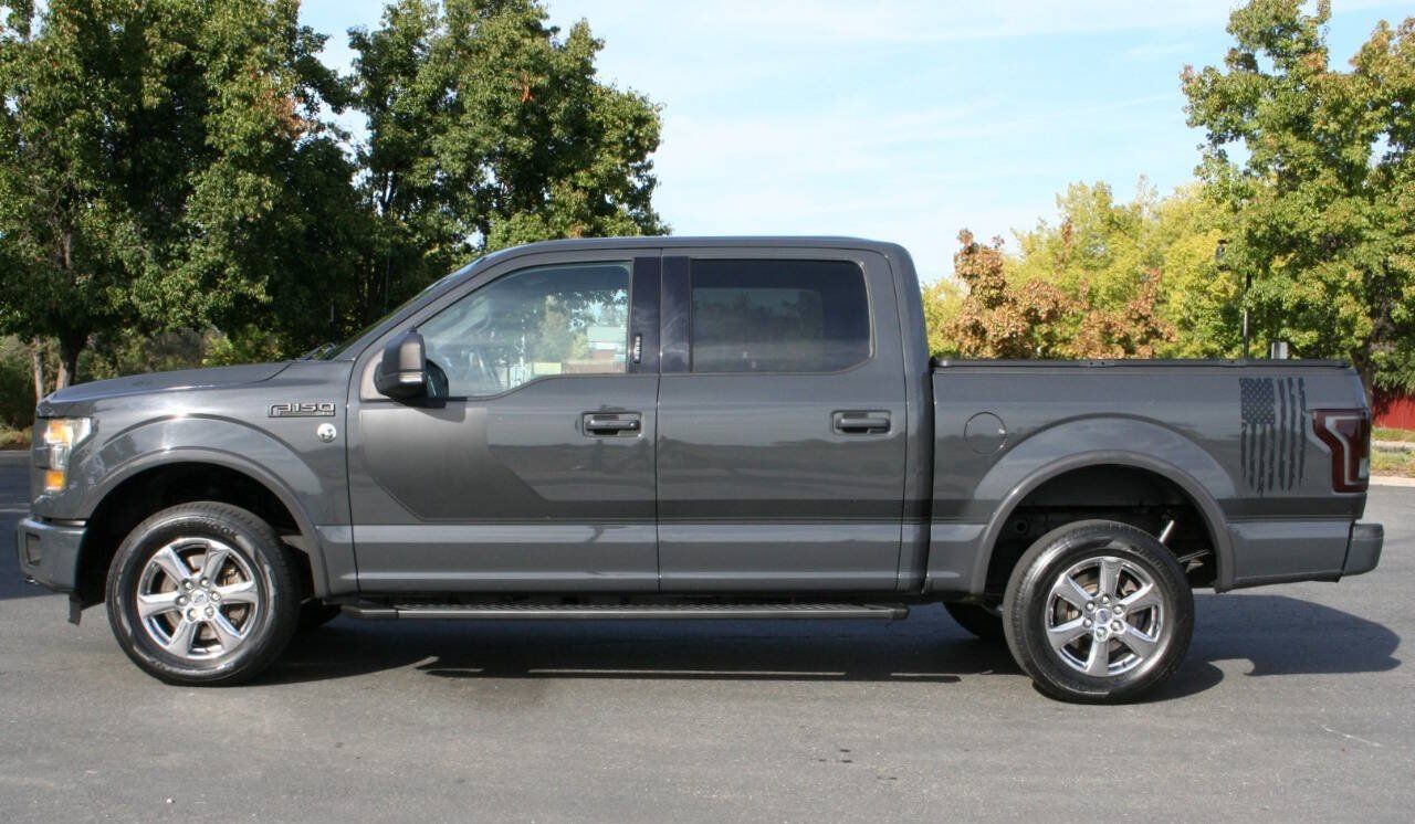 Used 2016 Ford F150 XLT w/ Equipment Group 302A Luxury AWD/4WD image 7