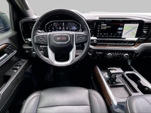 Used 2024 GMC Sierra 1500 Elevation w/ Elevation Premium Package AWD/4WD image 6