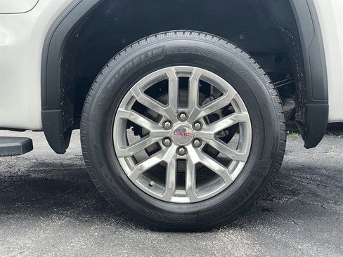 Used 2019 GMC Sierra 1500 SLT w/ SLT Premium Plus Package image 39