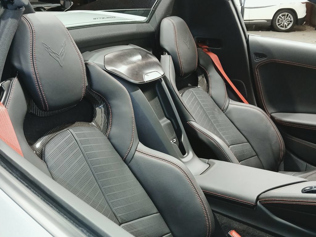 Used 2026 Chevrolet Corvette Stingray Preferred Conv w/ Z51 Performance Package RWD image 12