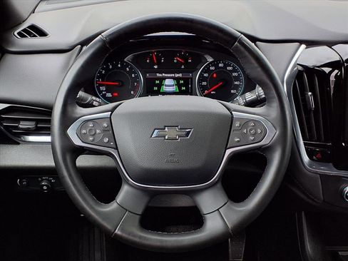 Used 2023 Chevrolet Traverse RS image 20