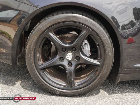 Used 2006 Porsche 911 Carrera 4 AWD/4WD image 11