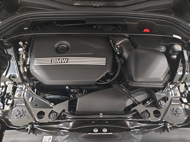 Used 2026 BMW X2 xDrive28i w/ Technology Package AWD/4WD image 12