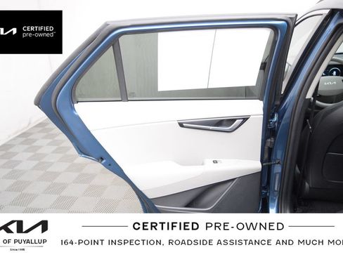 Certified 2023 Kia Niro Wave FWD image 12