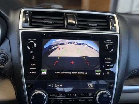 Used 2018 Subaru Outback 3.6R Limited image 29