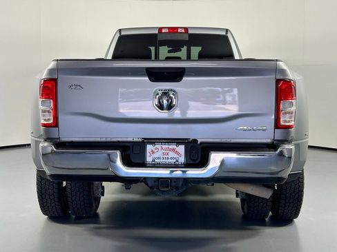 Used 2024 RAM 3500 Tradesman w/ Chrome Appearance Group AWD/4WD image 6