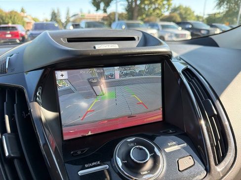 Used 2016 Ford Escape Titanium AWD/4WD image 15