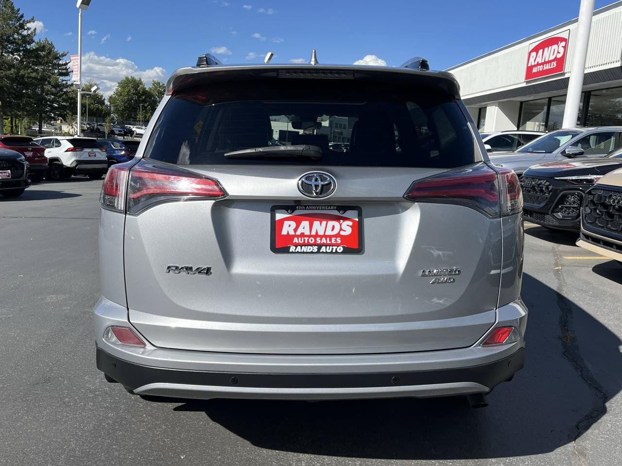 Used 2017 Toyota RAV4 Limited w/ All Weather Liner Package AWD/4WD image 10