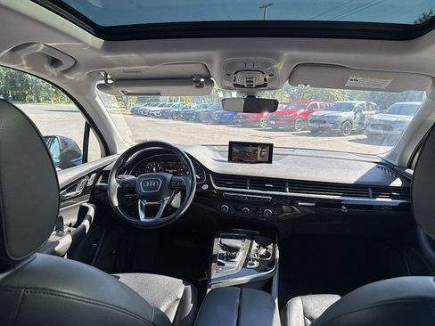 Used 2018 Audi Q7 3.0T Premium Plus AWD/4WD image 5