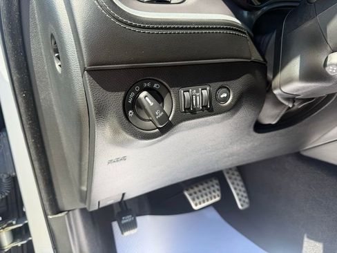Used 2022 Dodge Charger GT w/ Plus Group AWD/4WD image 18