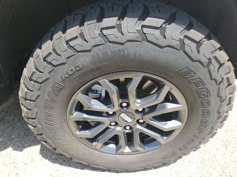 Certified 2025 Ford Ranger Raptor AWD/4WD image 17