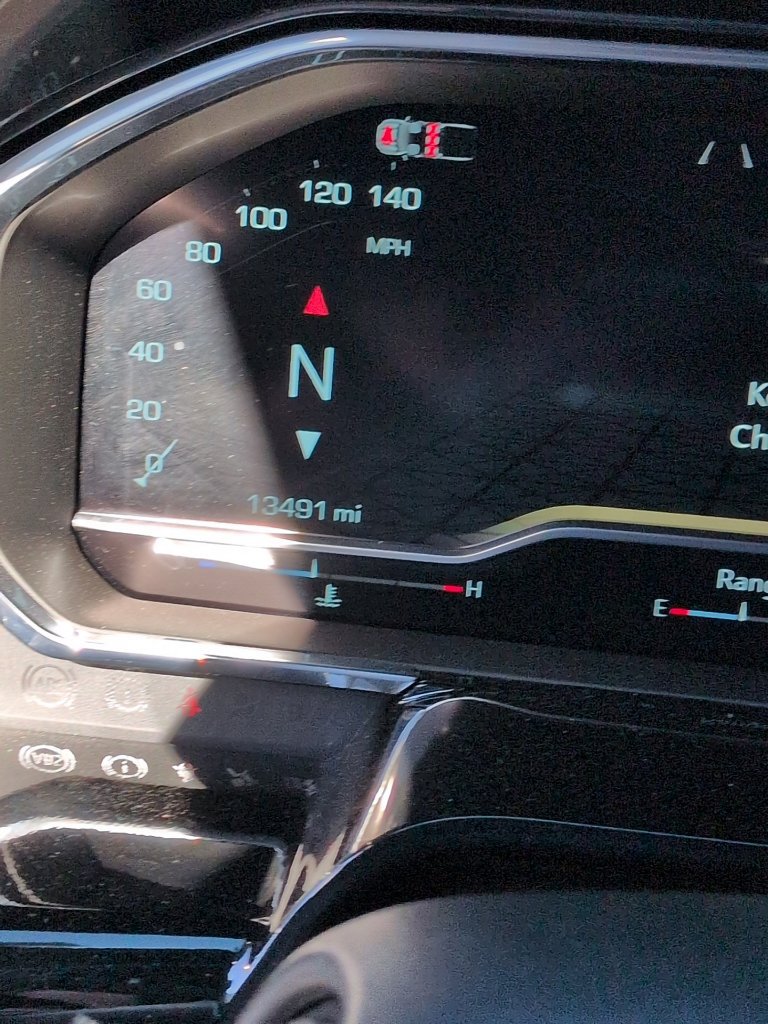 Used 2025 GMC Sierra 1500 Elevation AWD/4WD image 11