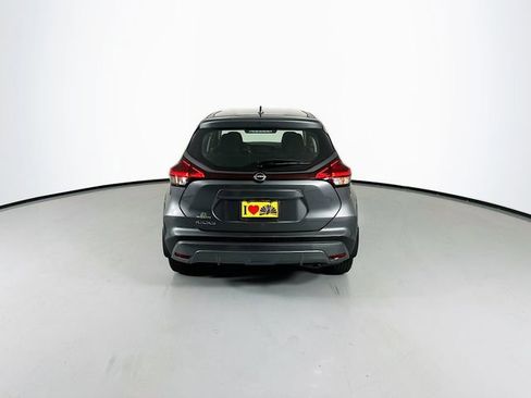 Certified 2024 Nissan Kicks S image 8