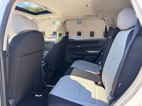 Used 2023 Honda CR-V EX image 26