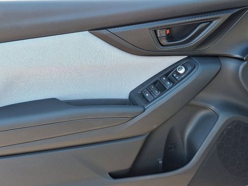 Used 2023 Subaru Crosstrek 2.0i Premium w/ Popular Package #3 image 12