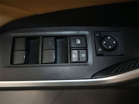 New 2025 Toyota RAV4 LE image 10