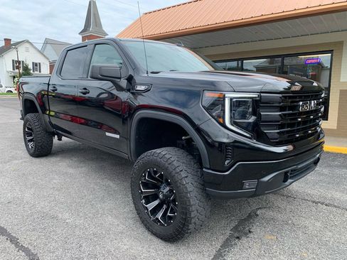 Used 2023 GMC Sierra 1500 Elevation AWD/4WD image 6