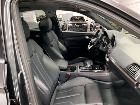 Certified 2023 Audi Q5 2.0T Premium Plus w/ Premium Plus Package image 9