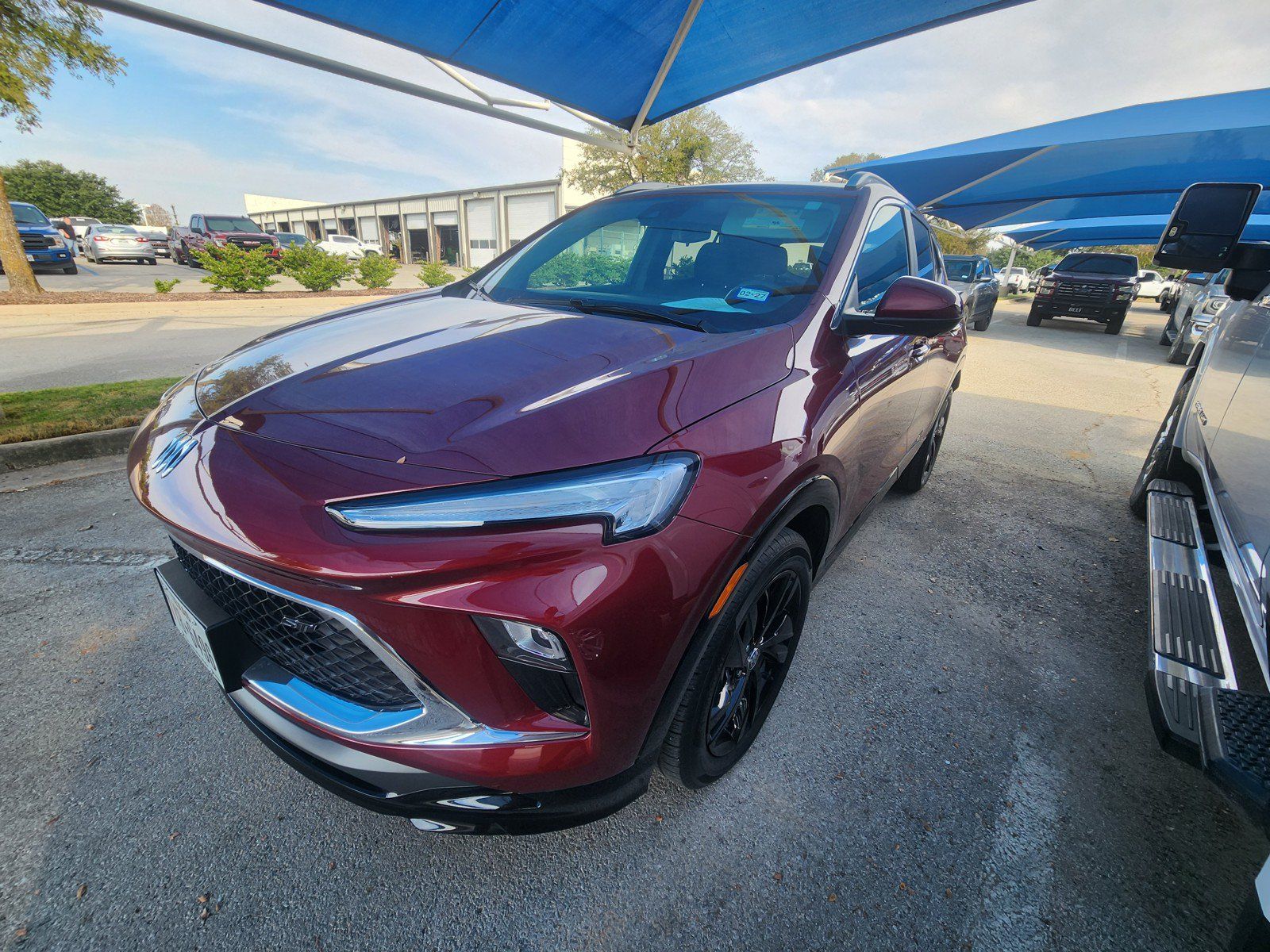Used 2024 Buick Encore GX Sport Touring w/ Comfort Package FWD image 2