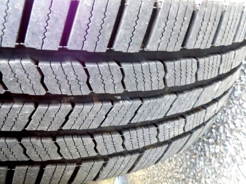 Used 2014 GMC Acadia SLT image 9