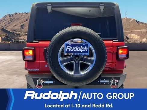 Used 2019 Jeep Wrangler Unlimited Sahara AWD/4WD image 4