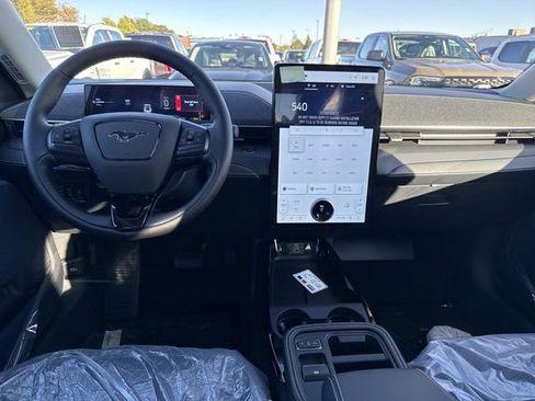 New 2025 Ford Mustang Mach-E Premium image 7