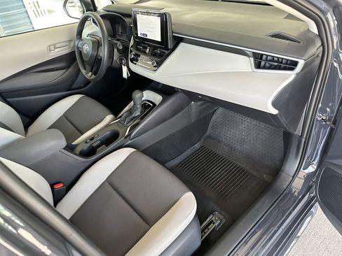 Used 2026 Toyota Corolla LE FWD image 36