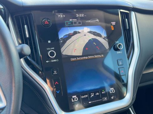 Used 2022 Subaru Outback Premium image 23