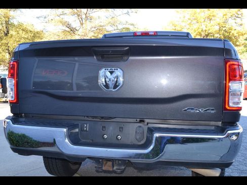 Used 2022 RAM 2500 Tradesman image 4