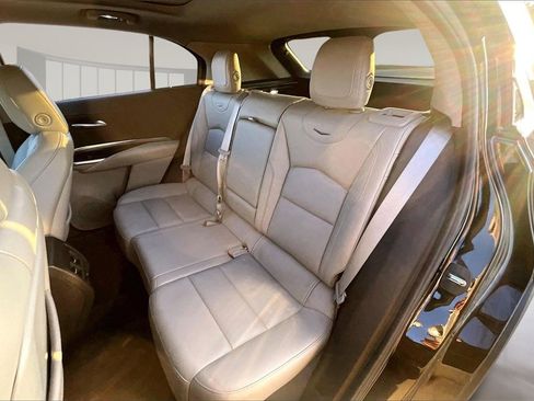 Used 2023 Cadillac XT4 Luxury w/ Cold Weather Package image 25