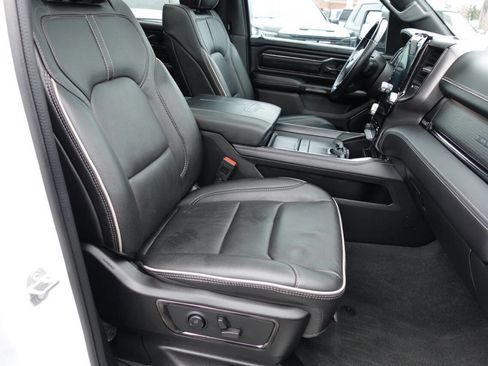 Used 2022 RAM 1500 Limited w/ Body-Colour Bumper Group image 40