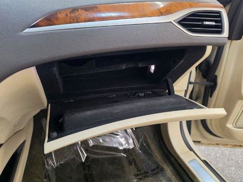 Used 2015 Lincoln MKZ w/ Technology Package FWD image 22