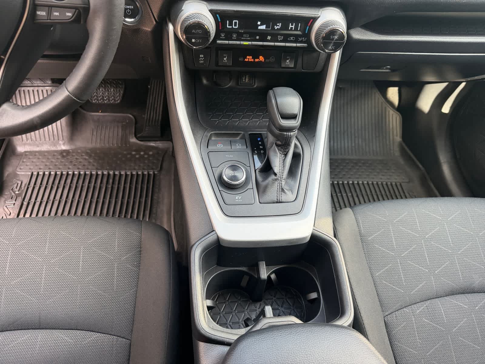 Certified 2025 Toyota RAV4 XLE w/ Weather Package AWD/4WD image 16
