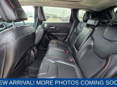 Used 2020 Jeep Cherokee Trailhawk w/ Comfort/Convenience Group image 13
